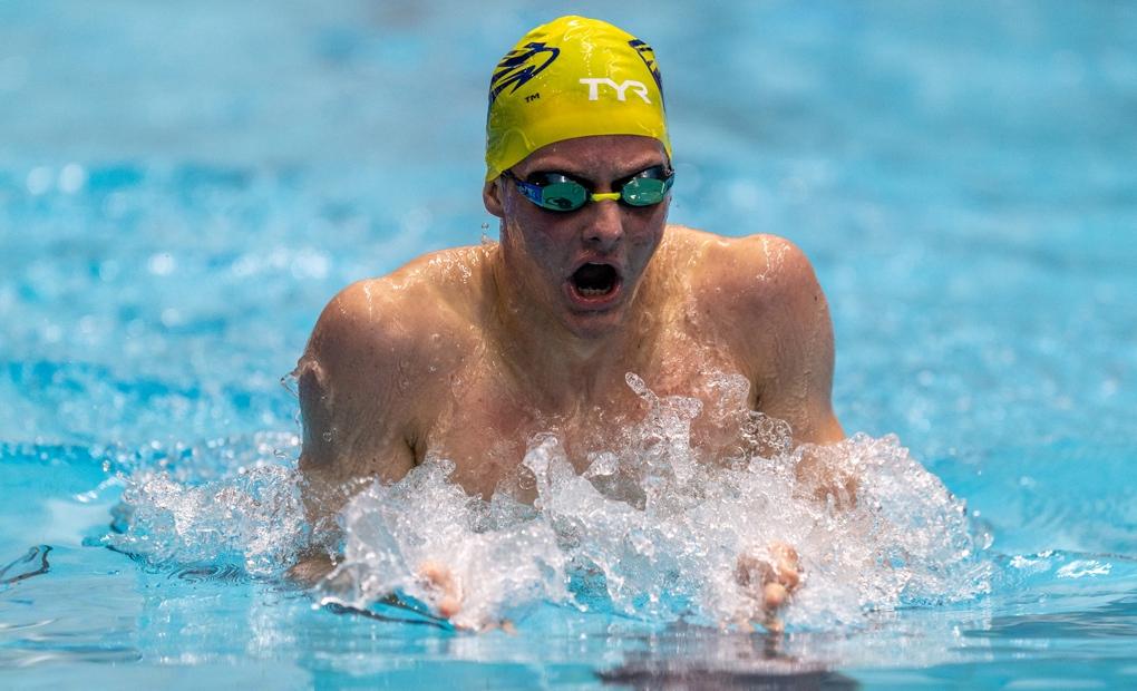 Emory men swim