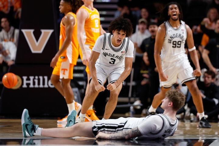 Vanderbilt defeats No. 6 Tennessee 